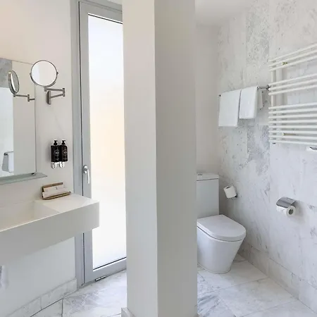 The Classic - Handwritten Collection 4* Nicosia
