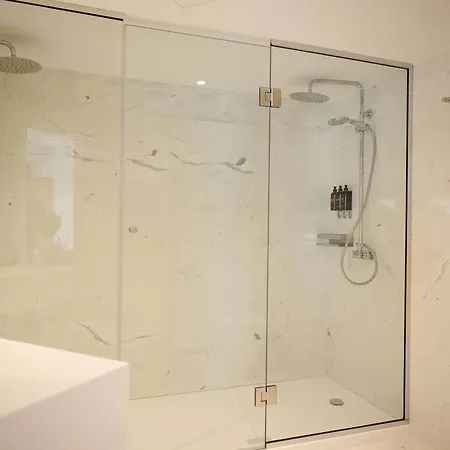 The Classic - Handwritten Collection Otel