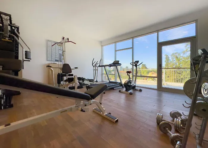 The Classic - Handwritten Collection 4* 尼科西亚