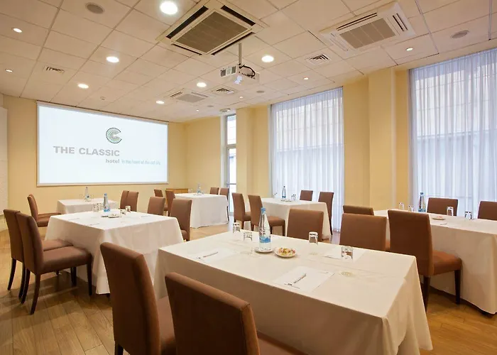 Готель The Classic - Handwritten Collection 4*