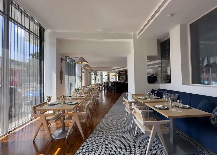 Готель The Classic - Handwritten Collection 4*